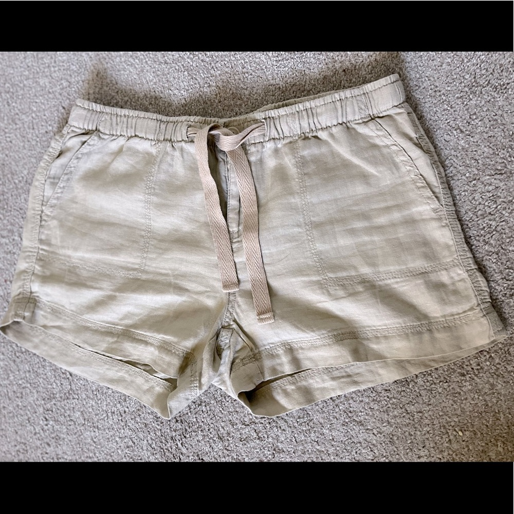 Small Tan STYLUS Shorts